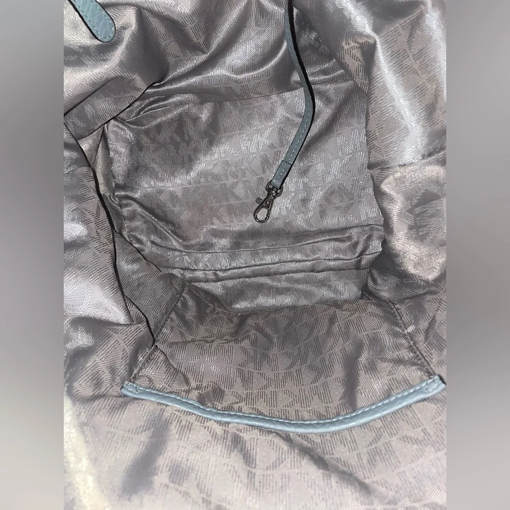 Michael Kors Dahlia Backpack & Jetset Wristlet Set